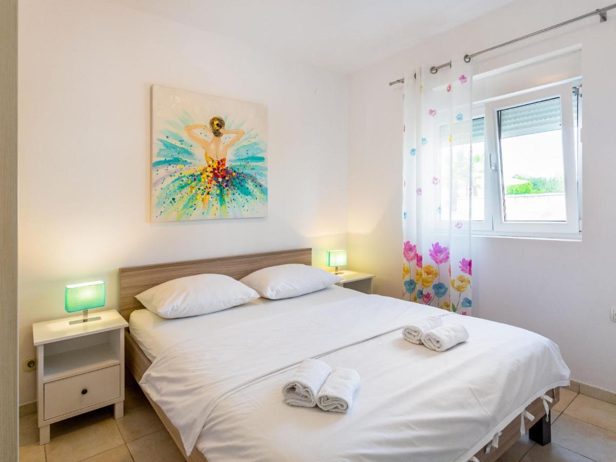 Apartment Tino - Zad511 By Interhome Sukošan Dış mekan fotoğraf